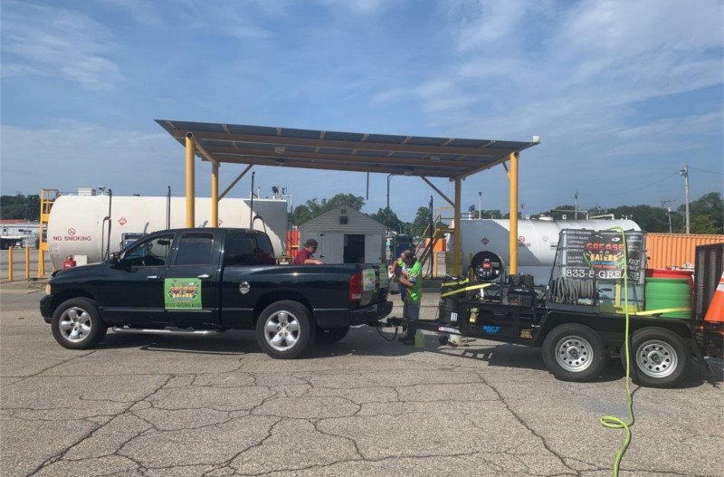 Gas station cleaning new